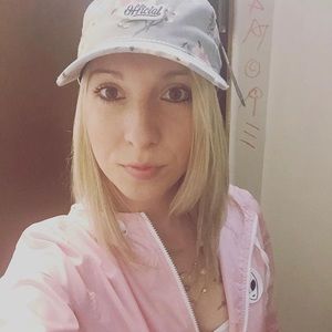 Meet your Posher, Shawna